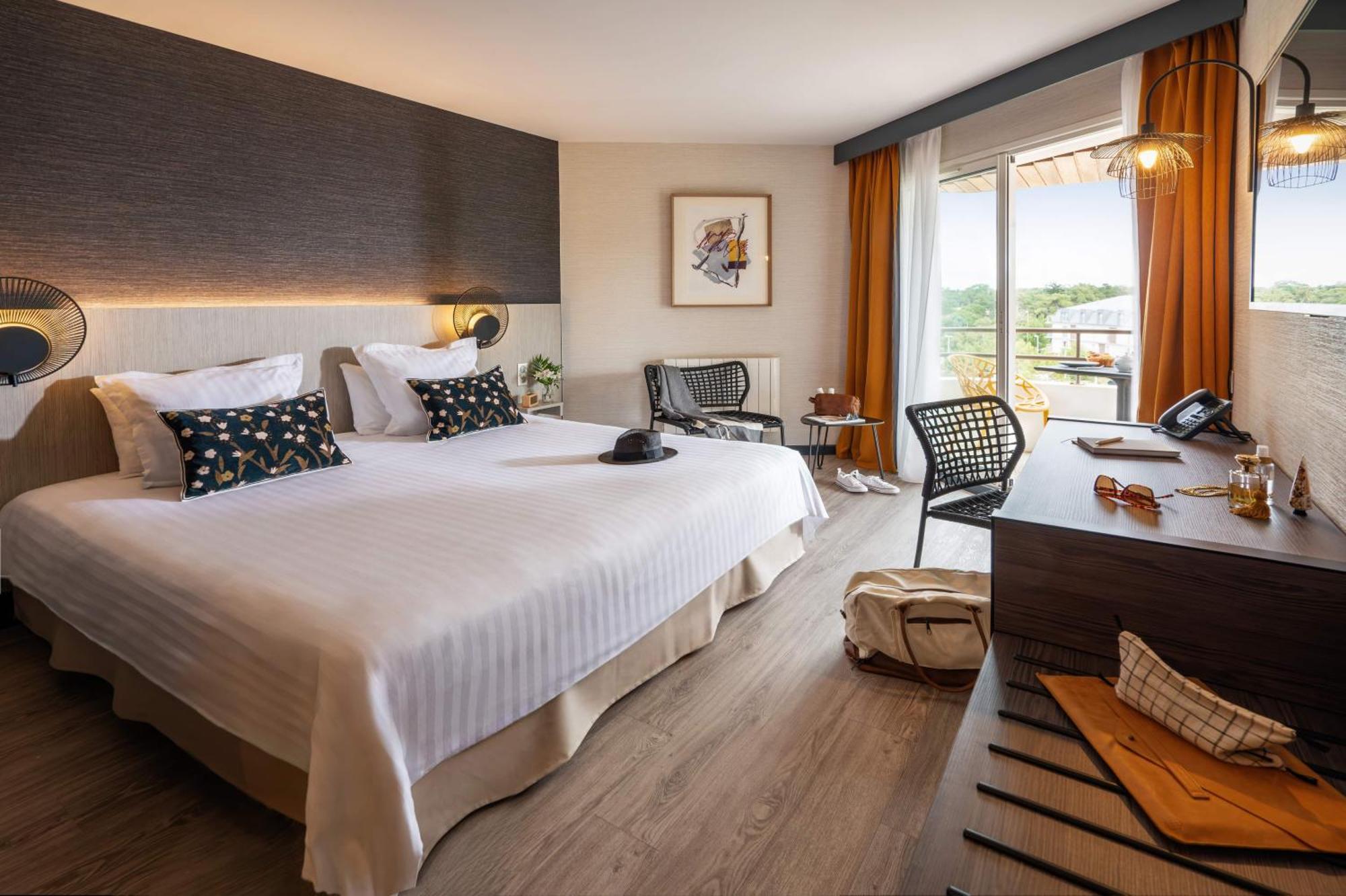Hotel Valdys Thalasso & Spa - Les Pins Saint-Jean-de-Monts Exterior foto